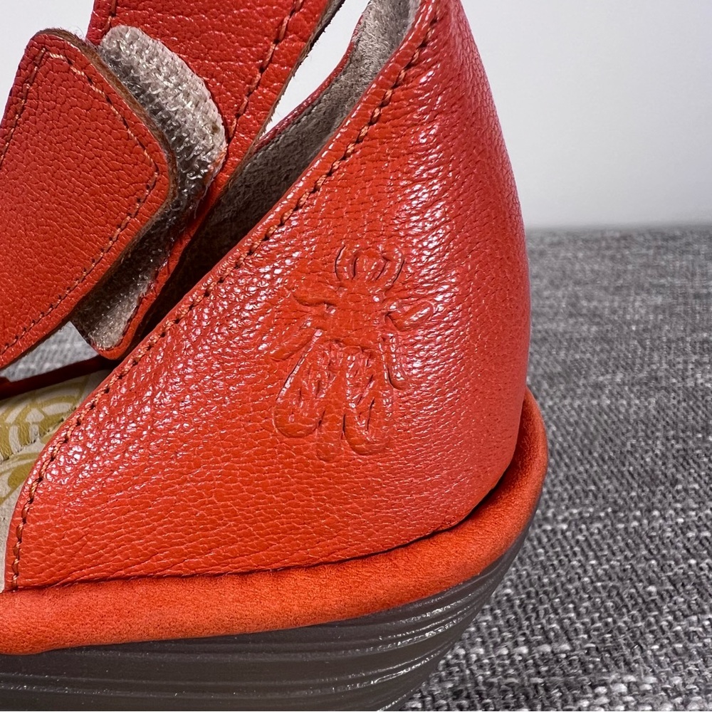 Fly London Perforated Leather Wedge Sandals (7.5) Yake - Picture 6 of 7
